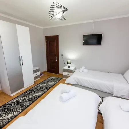 Bujtina Vila 10 * Korce